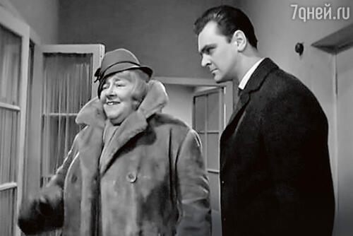 Фаина Раневская и Юрий Яковлев в фильме «Легкая жизнь». 1964 г.