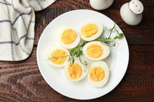 Кулинарный ликбез: как варить яйца, чтобы не лопнули, и хранить до 2 недель