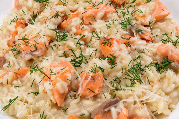 Рецепты от Юлии Высоцкой: ризотто с семгой, ароматная дорада с оливками, креветки гриль с медом и арахисовым соусом