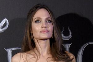 Нашлись  свидетели недопустимого поведения Анджелины Джоли 
