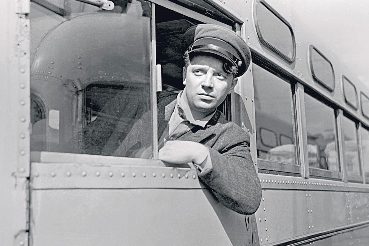 Юрий Белов