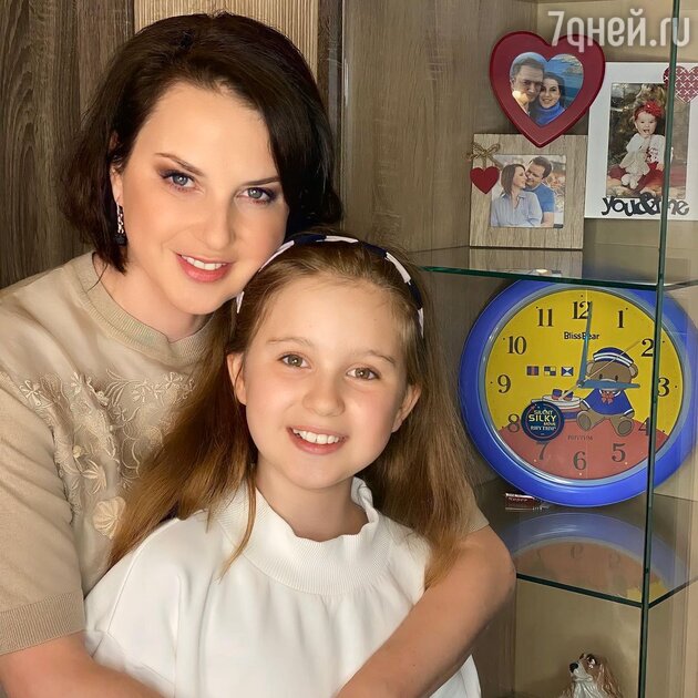 Слуцкая со старшей дочерью фото