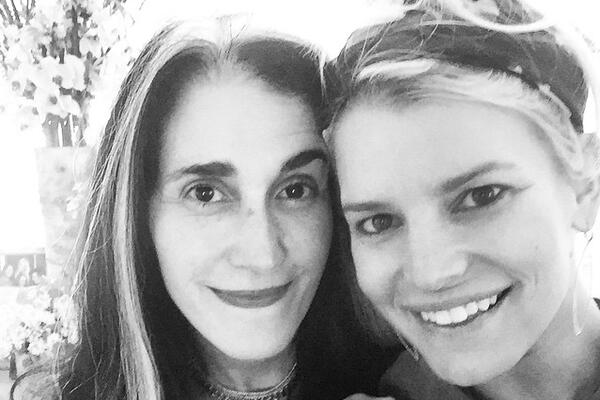 Джессика Симпсон возвращается: звезда работает над новым альбомом