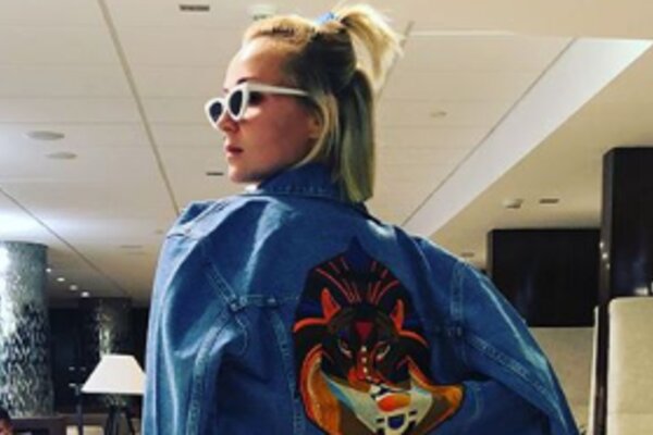 Образ дня: Полина Гагарина в Katya Dobryakova