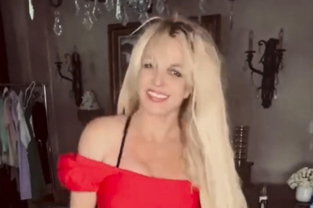 Вынуждена была пойти на отчаянный шаг: Бритни Спирс решила лечиться от алкоголизма 