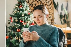 100 лучших поздравлений с Новым годом: для близких, друзей, коллег и на любой случай