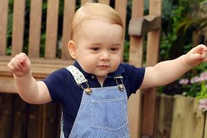 Кейт Миддлтон и принц Уильям опубликовали новое фото сына