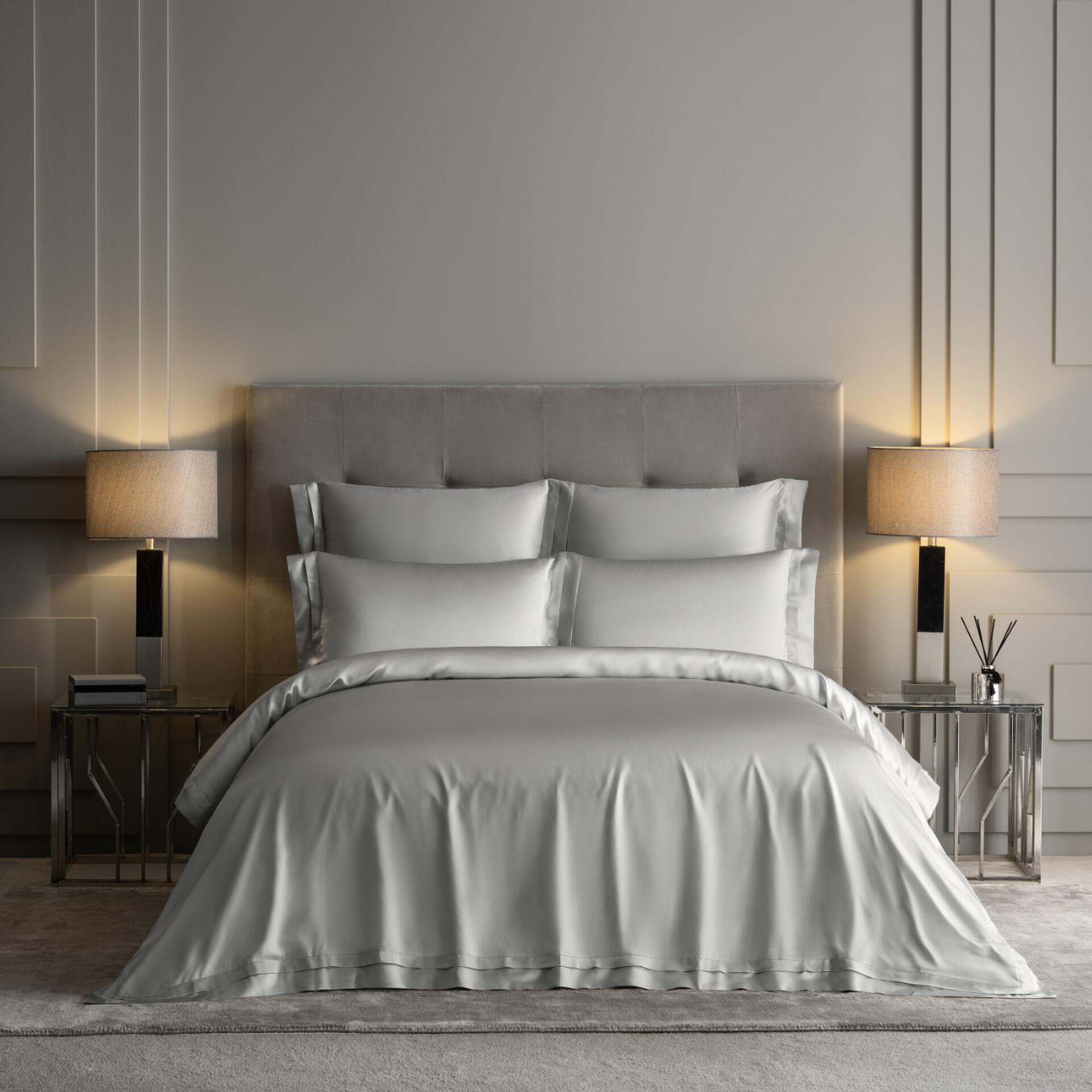 постельное белье 2026, тренды в интерьере 2026, модное постельное белье, текстиль для спальни, дизайн интерьера спальни, купить стильное постельное белье, тихая роскошь в доме, вареный хлопок, натуральный шелк, принты для постельного белья, современный домашний текстиль, цветовая палитра 2026, уютная спальня идеи, терракотовое постельное белье, минимализм в спальне, эстетика постели, качественный текстиль, новинки декора 2026, как выбрать постельное белье, стильные комплекты в спальню.