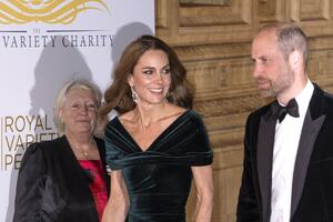 Совершенно безупречна: Кейт Миддлтон впервые за два года появилась с Уильямом на красной дорожке 