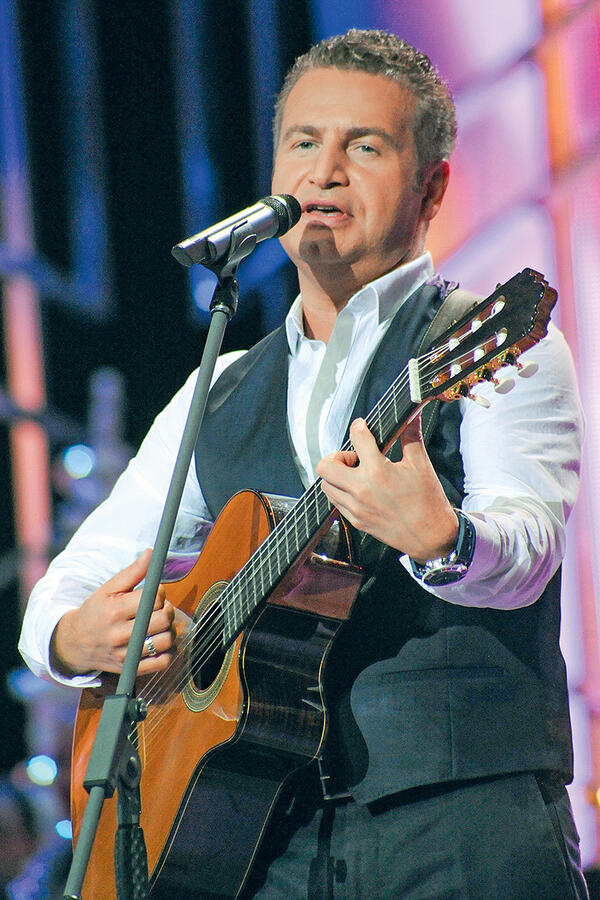 Леонид Агутин