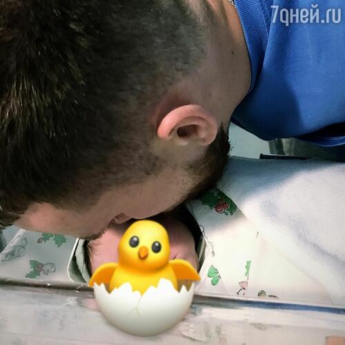 Дмитрий Клейман с новорожденным сыном