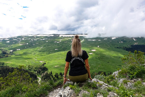 От «Волжской Швейцарии» до самой северной пустыни в мире: неочевидные туристические места в России, которые обязательно стоит посетить