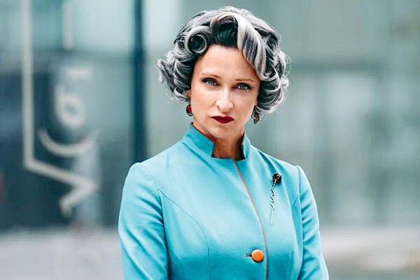 Екатерина Стулова: «Танцы на столе я могу позволить себе только под суровым взглядом мужа»