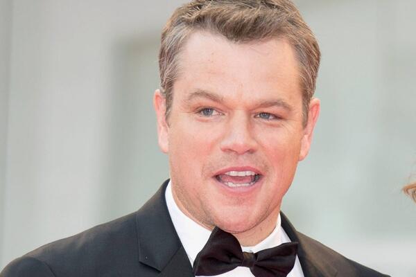 Детей Мэтта Дэймона не приняли в школу