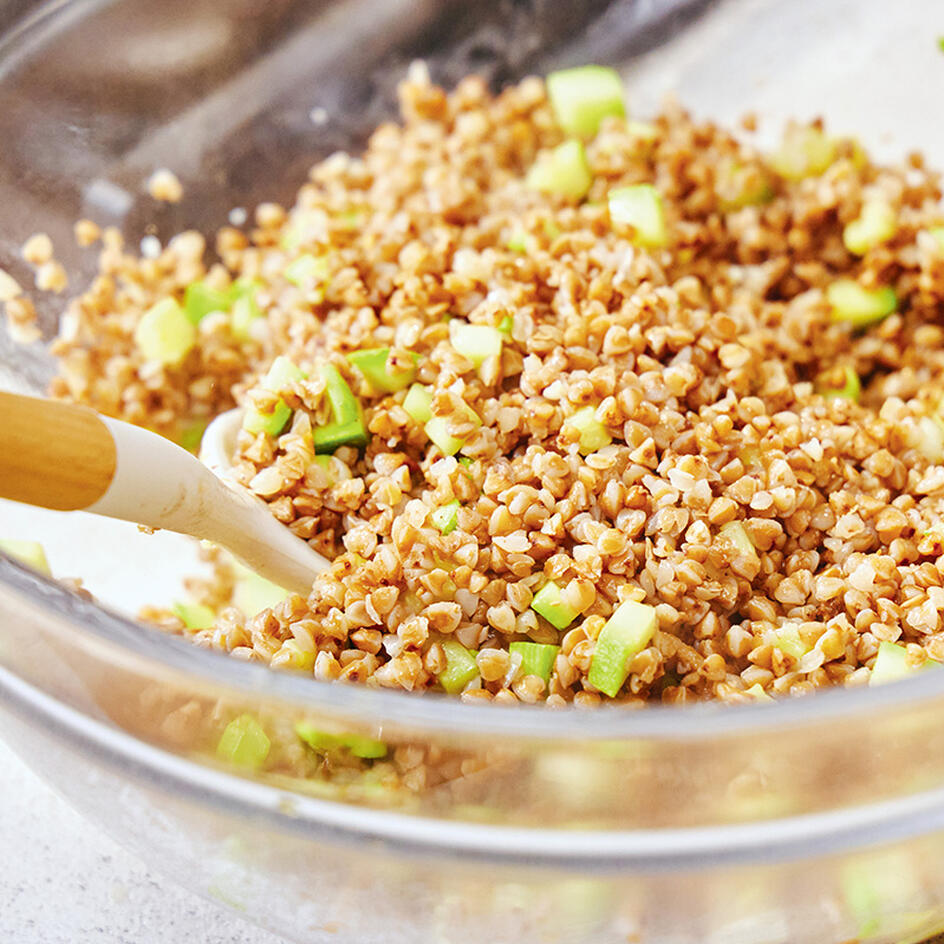 Александр Белькович: табуле из гречки с овощами