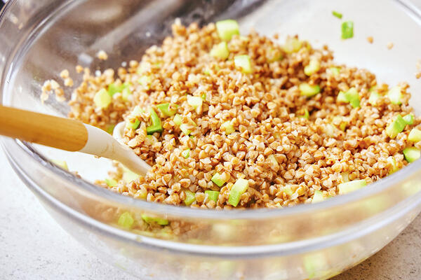 Александр Белькович: табуле из гречки с овощами