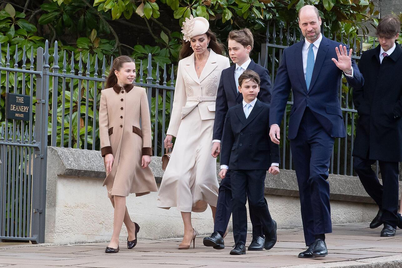 Р&rsquo;РѕС&sbquo; СЌС&sbquo;Рѕ РґР&deg;! 12-Р&raquo;Р&micro;С&sbquo;РЅРёР№ РїСЂРёРЅС&dagger; Р&rdquo;Р&para;РѕСЂРґР&para; РїРѕС&Dagger;С&sbquo;Рё РґРѕРіРЅР&deg;Р&raquo; РїРѕ СЂРѕСЃС&sbquo;Сѓ РљР&micro;Р№С&sbquo; РњРёРґРґР&raquo;С&sbquo;РѕРЅ