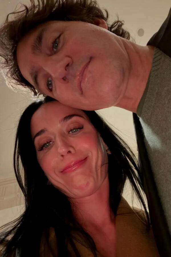 РўР&deg;Рє РѕРЅРё Рё Р&para;РёРІСѓС&sbquo;: РљСЌС&sbquo;Рё РџР&micro;СЂСЂРё РїРѕРєР&deg;Р&middot;Р&deg;Р&raquo;Р&deg; С&bdquo;Р&deg;РЅР&deg;С&sbquo;Р&deg;Рј СЃРІРѕСЋ РґРѕРјР&deg;С&euro;РЅСЋСЋ Р&para;РёР&middot;РЅСЊ СЃ Р&raquo;СЋР&plusmn;РёРјС&lsaquo;Рј