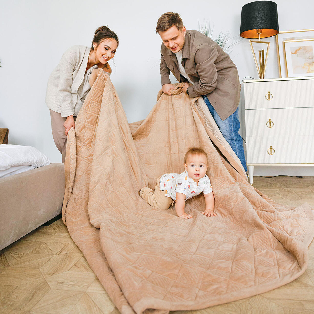 Антон и Валерия Ткачёвы с сыном