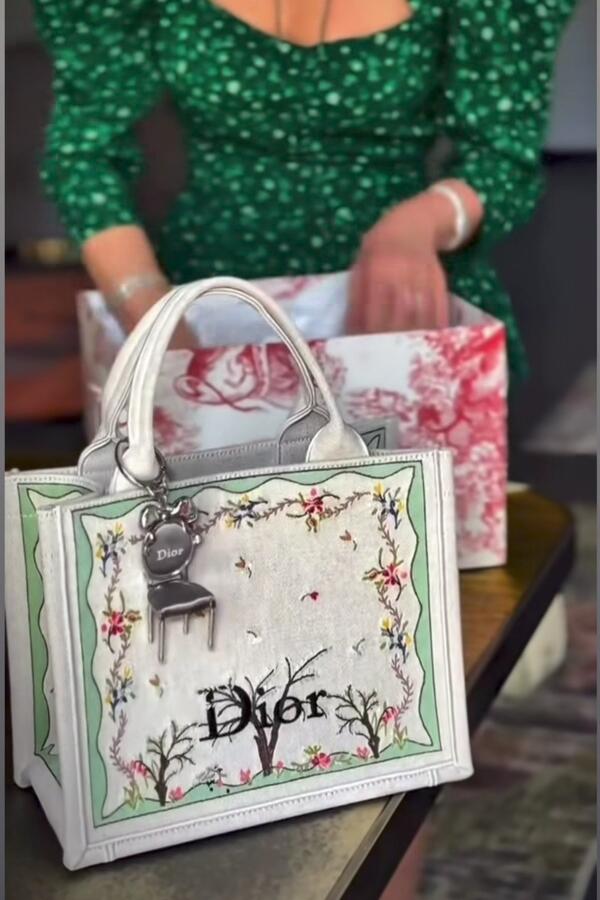 Р&nbsp;СѓРґРєРѕРІСЃРєР&deg;СЏ РїРѕС&hellip;РІР&deg;СЃС&sbquo;Р&deg;Р&raquo;Р&deg;СЃСЊ РґРѕСЂРѕРіРёРј РїРѕРґР&deg;СЂРєРѕРј РѕС&sbquo; Р&lsquo;РёР&raquo;Р&deg;РЅР&deg; вЂ&rdquo; РїСѓСЃС&sbquo;СЊ РґСЂСѓРіРёР&micro; Р&middot;Р&deg;РІРёРґСѓСЋС&sbquo;