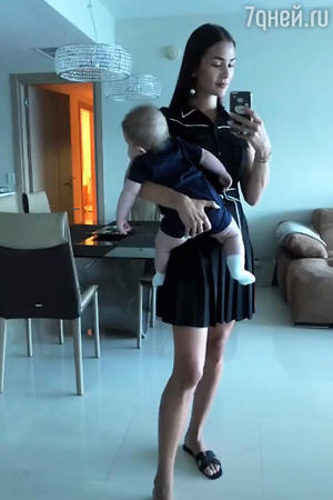 Анастасия Шубская с сыном