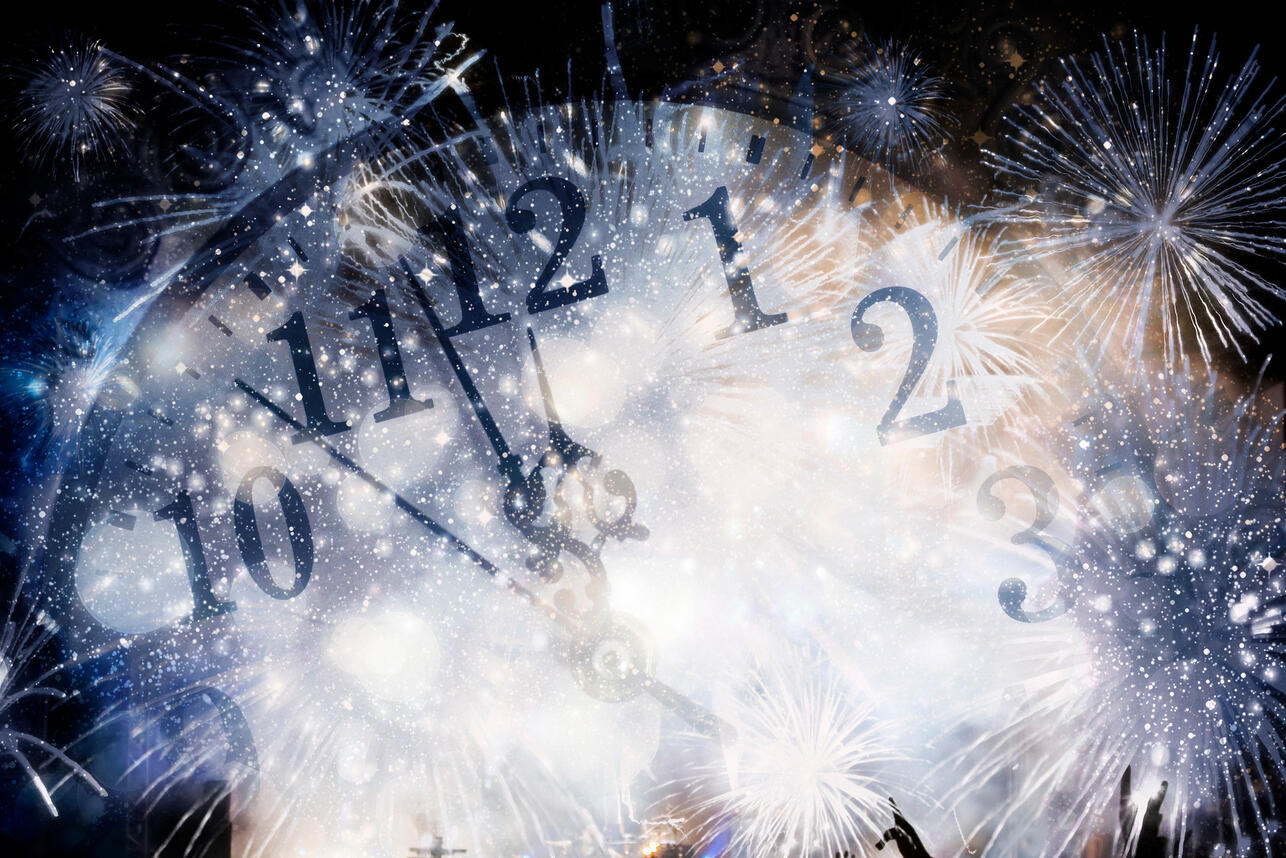 86 С кем встречать Новый 2026 год, чтобы привлечь удачу — долой нытиков и критиков