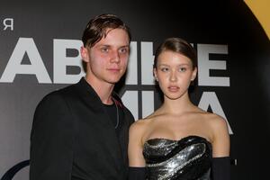 16-летняя Пересильд заговорила о беременности — накрыла паника и ужас 16-летняя Пересильд заговорила о беременности — накрыла паника и ужас