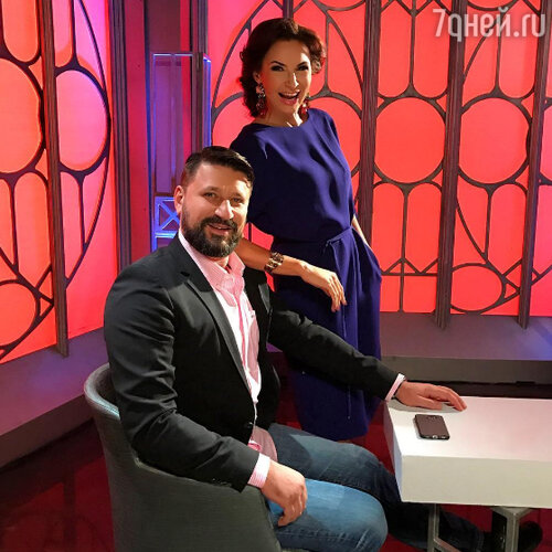 Виктор Логинов и Эвелина Блёданс