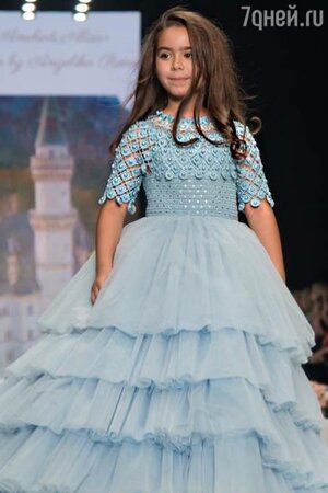 София Налчаджиоглу, дочь Ани Лорак