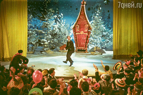 Сергей Филиппов в фильме «Карнавальная ночь». 1956 г.