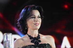 Младшая дочь Заворотнюк пришла поддержать отца на шоу — кричала громче всех