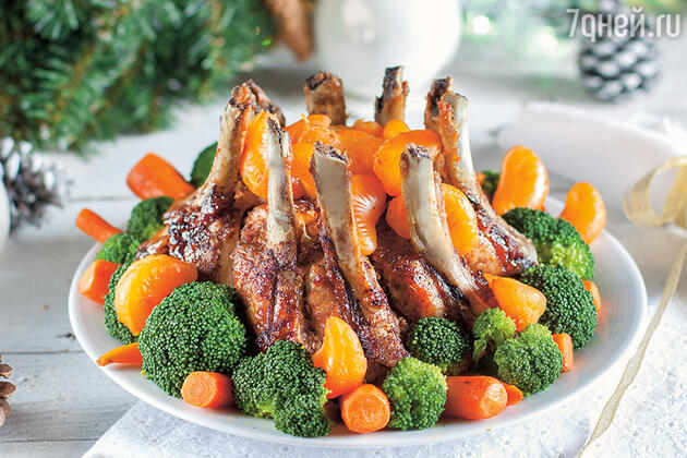 Ребрышки с овощами. Фото