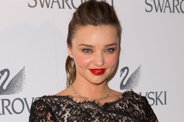 Миранду Керр застали на яхте с миллиардером 