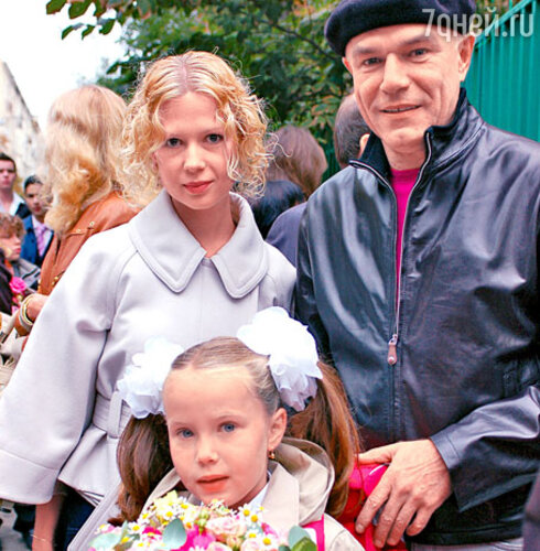Сергей Мазаев, его жена Галина и дочь Аня