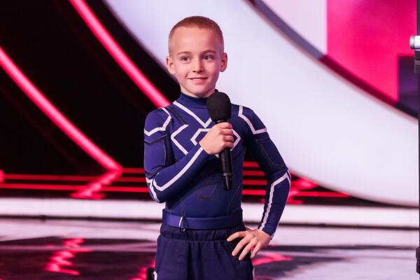 Стал известен победитель восьмого сезона шоу «Удивительные люди»