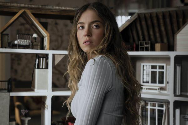 «Горничная», возвращение «Черного солнца» и другие громкие онлайн-премьеры: что посмотреть в марте