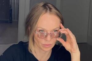 Забытая всеми Джанабаева вновь пошла учиться — больше ничего не умеет