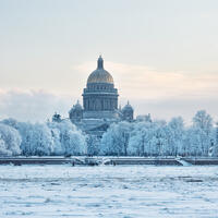 Куда съездить зимой в России: 5 идеальных городов