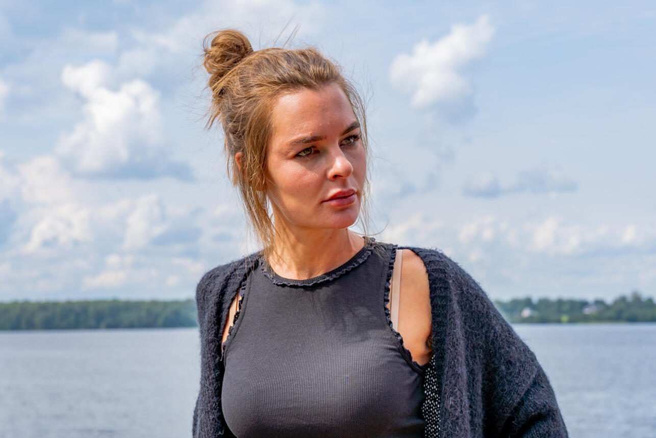Кадр из сериала «Когда горит огонь» фото