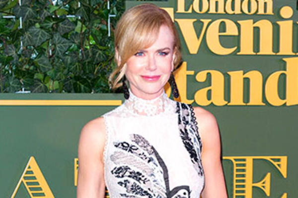 Образ дня: Николь Кидман в Alexander McQueen