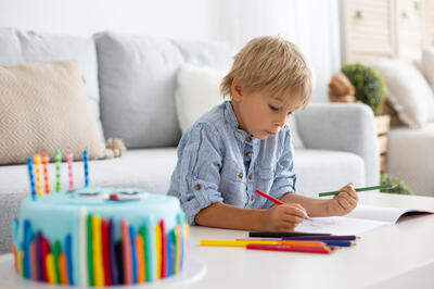 Космические раскраски: как рисунки развивают воображение