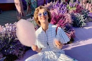 Скоро в роддом? Беременная Лиза Арзамасова удивила большим животом