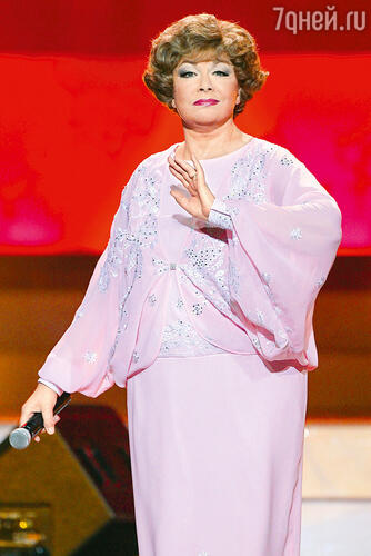 Эдита Пьеха. 2010 г.