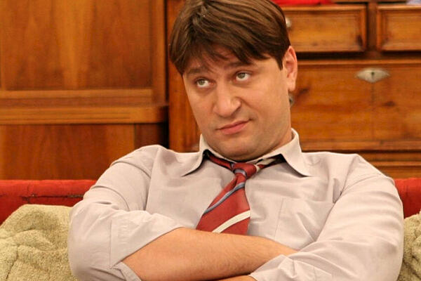 50-летний Логинов ответил на обвинения его молодой жены в изменах