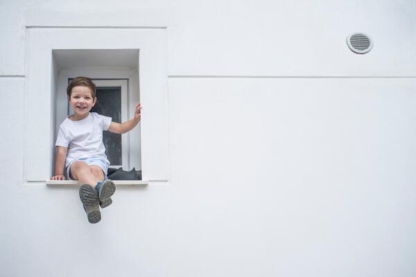 Что делать, если ребенок боится высоты? 