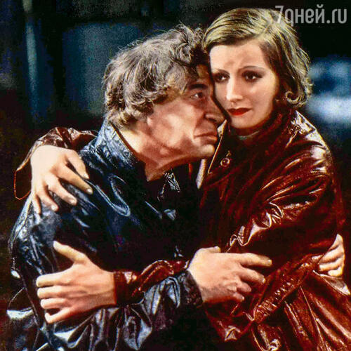 С Джорджем Ф. Мэрионом в фильме «Анна Кристи». 1930 г.