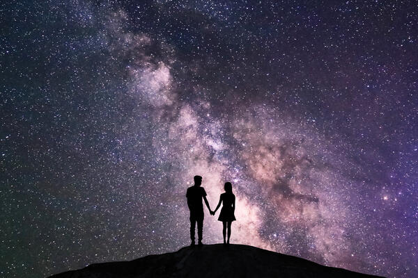 Названы два знака, которые поймают волну легкости и обретут любовь с 27 января по 2 февраля