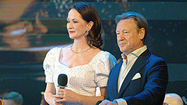 Харатьян вспомнил первую роль