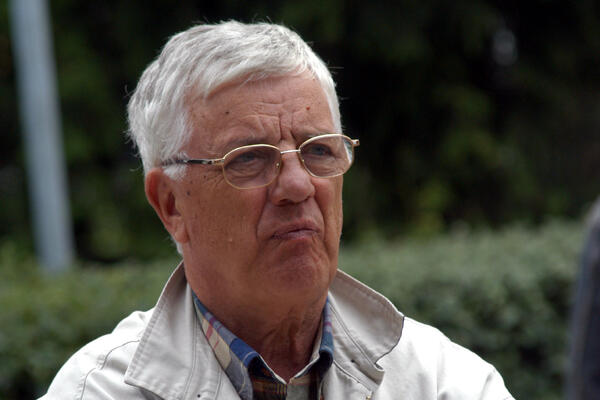 90-летний Раймонд Паулс рассказал о своем состоянии на фоне слухов о больнице