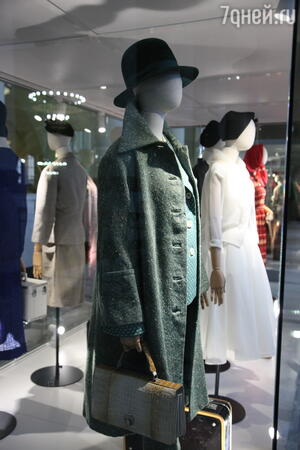 Пальто певицы Клавдии Шульженко